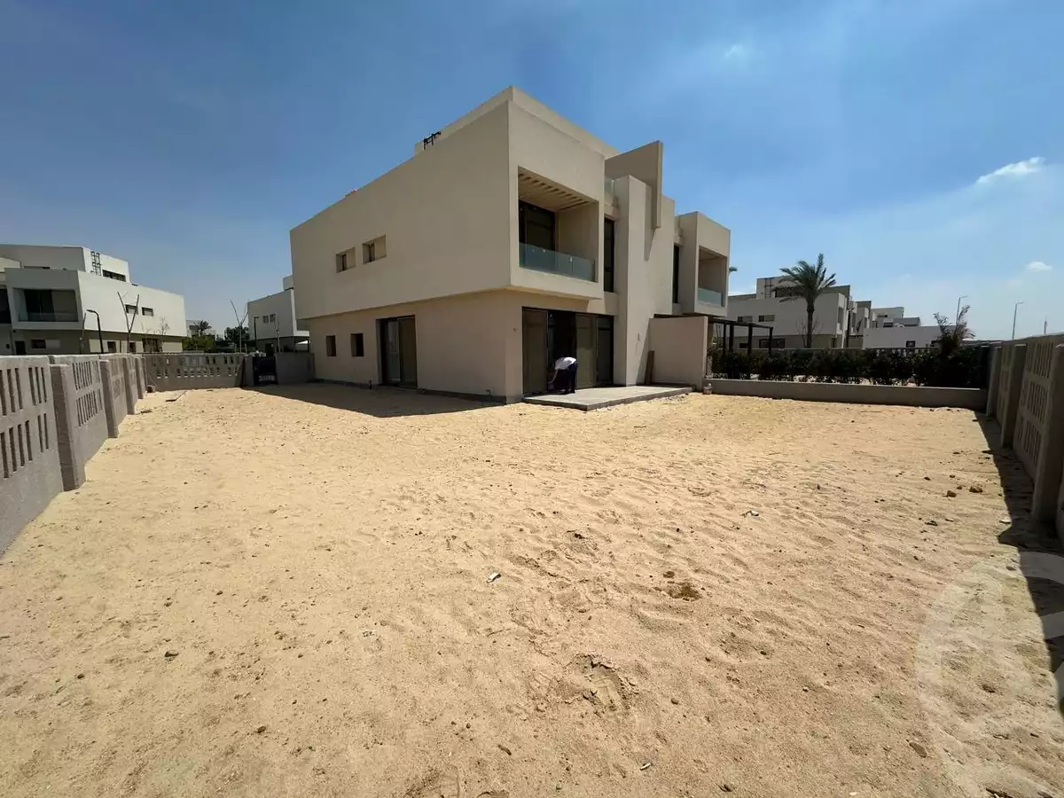 https://aqarmap.com.eg/en/listing/6300607-for-sale-cairo-el-shorouk-compounds-al-burouj-compound-imkan