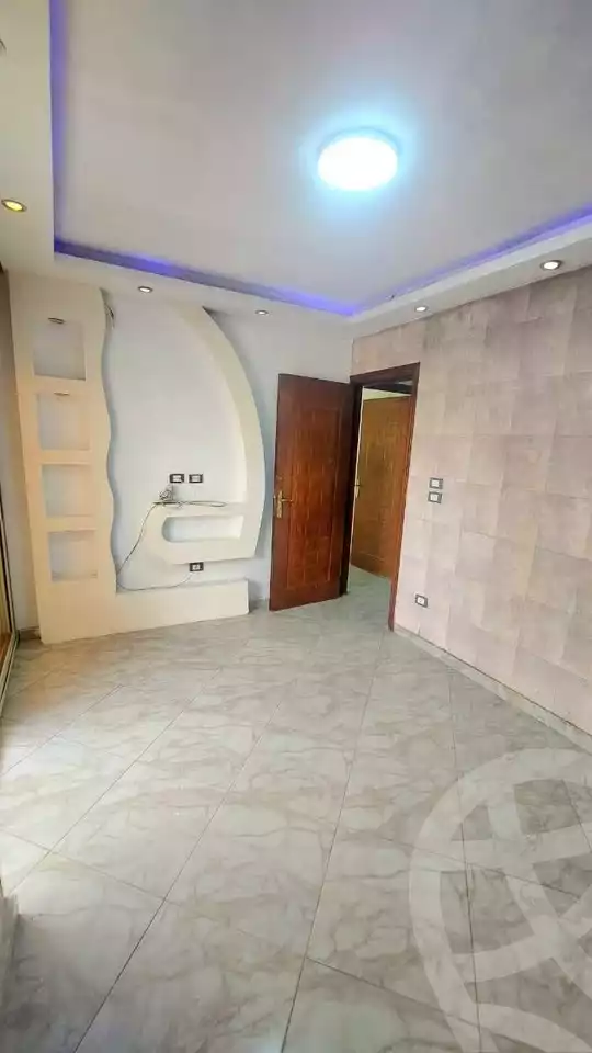 https://aqarmap.com.eg/ar/listing/6302944-for-sale-alexandria-miami-mahmoud-el-isawy-st