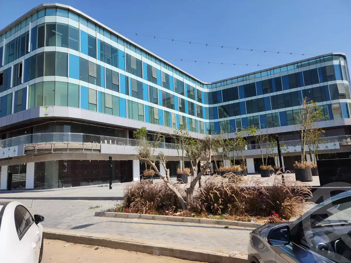 https://aqarmap.com.eg/en/listing/6303708-for-sale-cairo-el-sheikh-zayed-city-compounds-sntrw-zyd-mwl