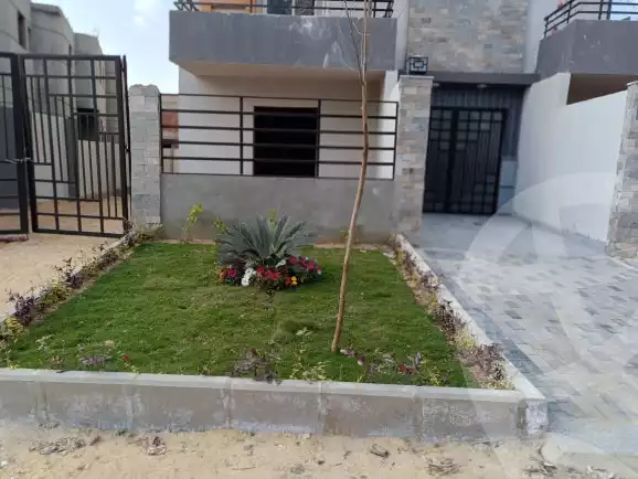 https://aqarmap.com.eg/ar/listing/6303973-for-sale-cairo-el-shorouk-lhy-lthlth-grb-neighbourhood-2
