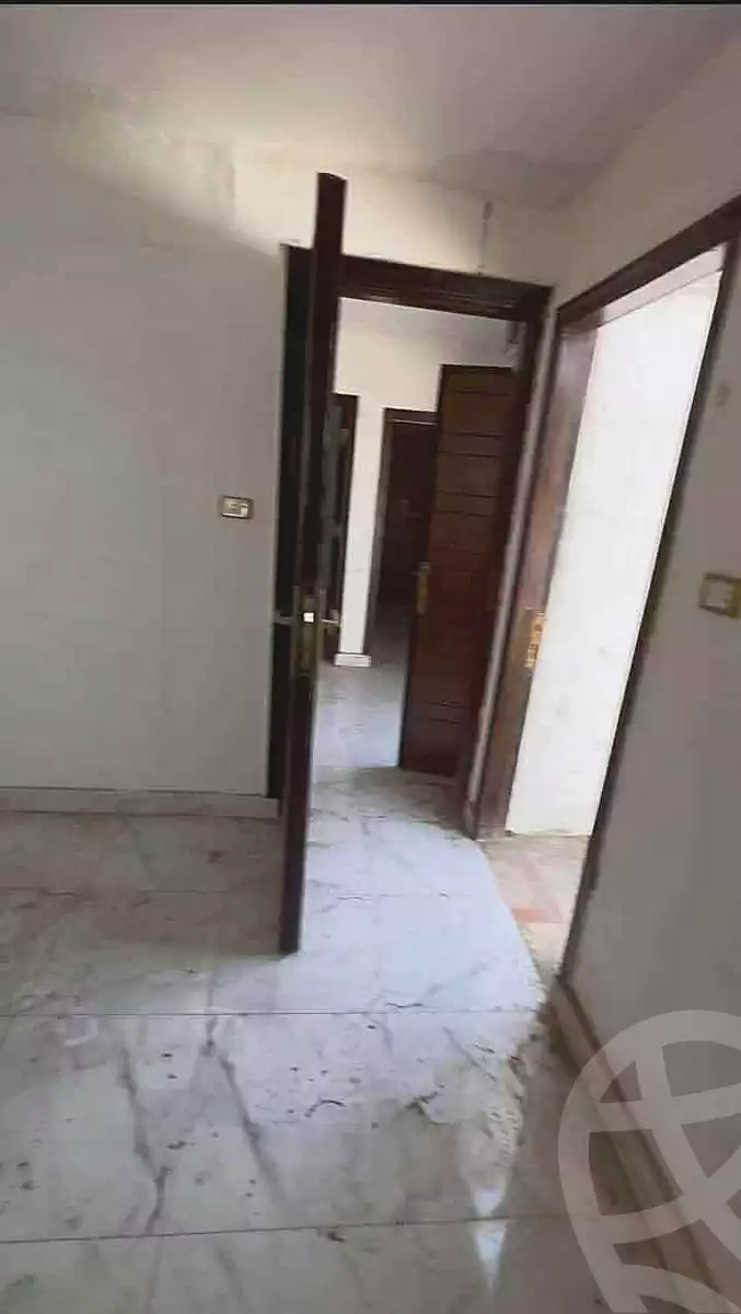 https://aqarmap.com.eg/ar/listing/6305206-for-sale-cairo-hadayek-el-koba-moustafa-al-shahawi-st