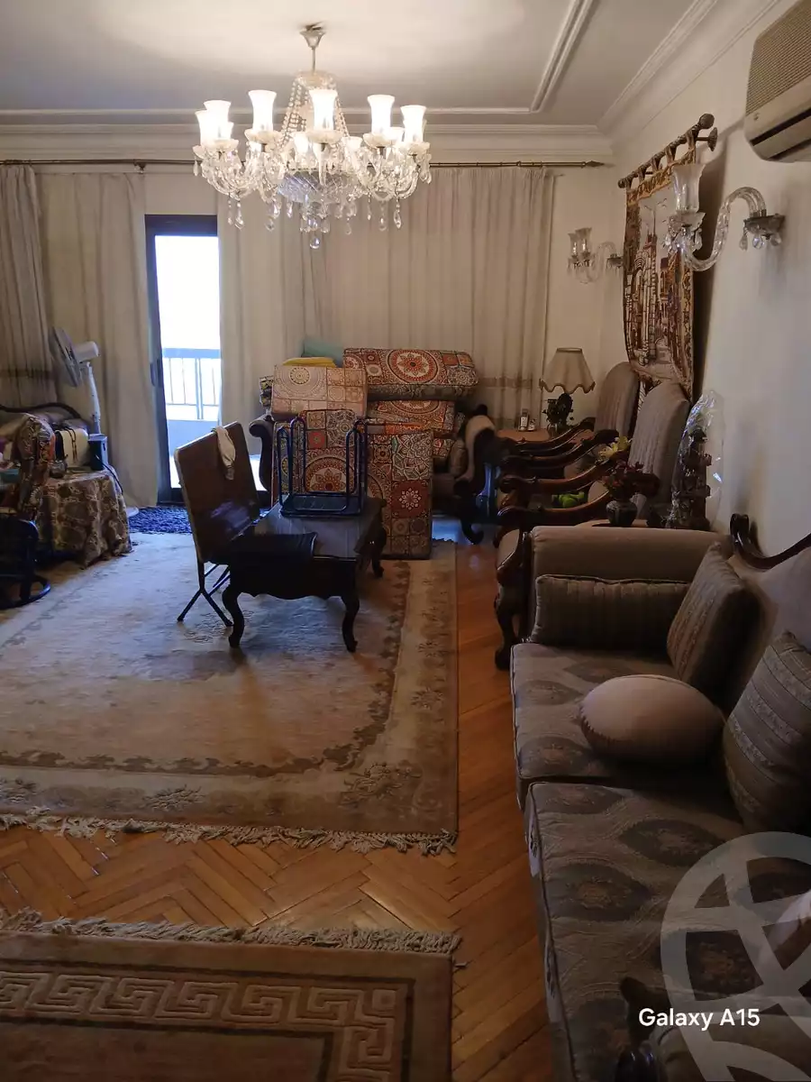 https://aqarmap.com.eg/en/listing/6306508-for-sale-cairo-shoubra-corniche-el-nile-st