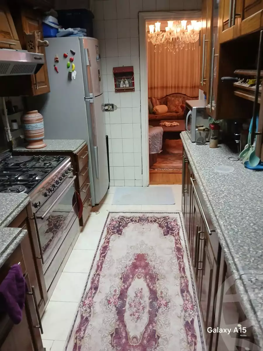 https://aqarmap.com.eg/en/listing/6306508-for-sale-cairo-shoubra-corniche-el-nile-st