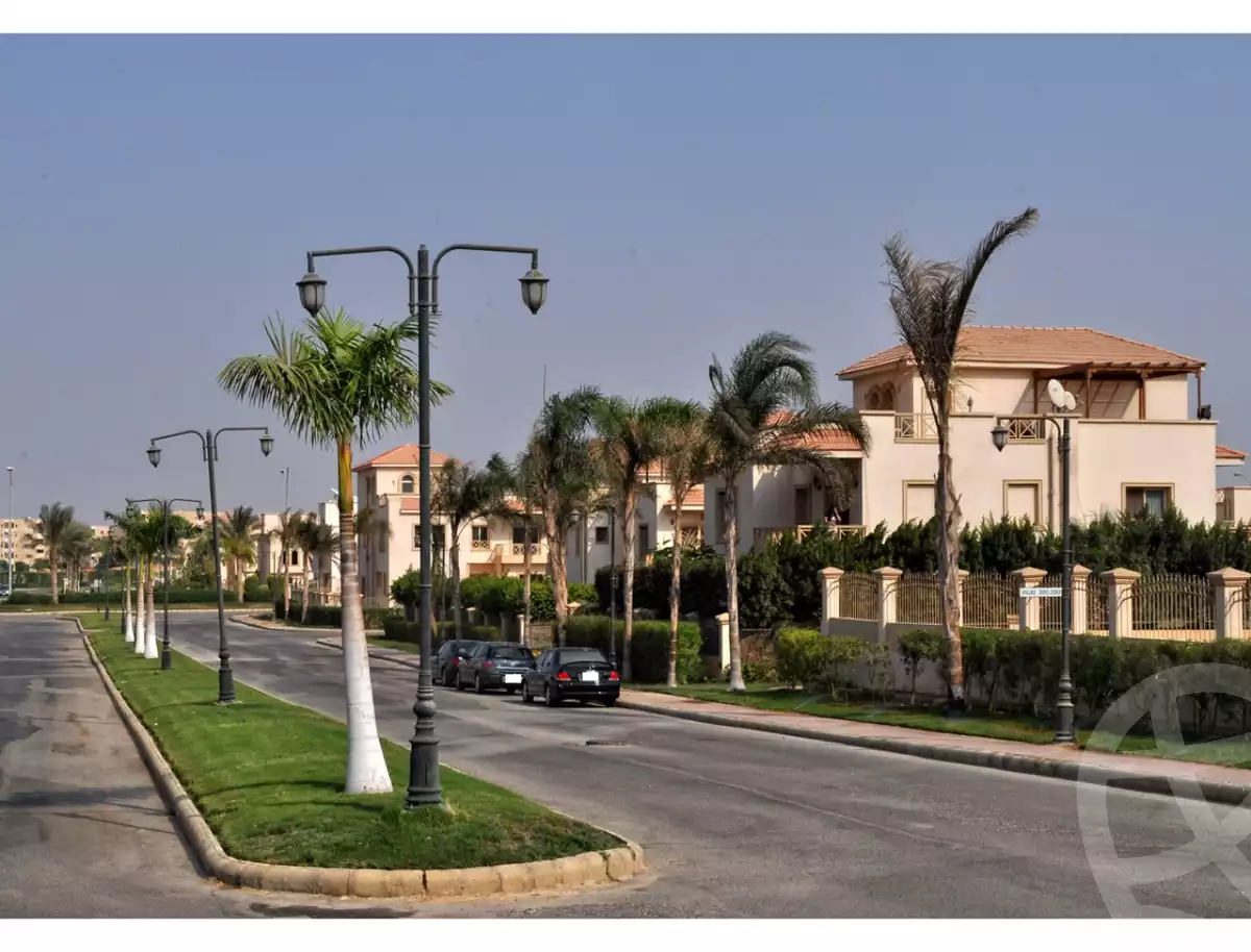 https://aqarmap.com.eg/en/listing/6306551-for-sale-cairo-el-sheikh-zayed-city-compounds-greens