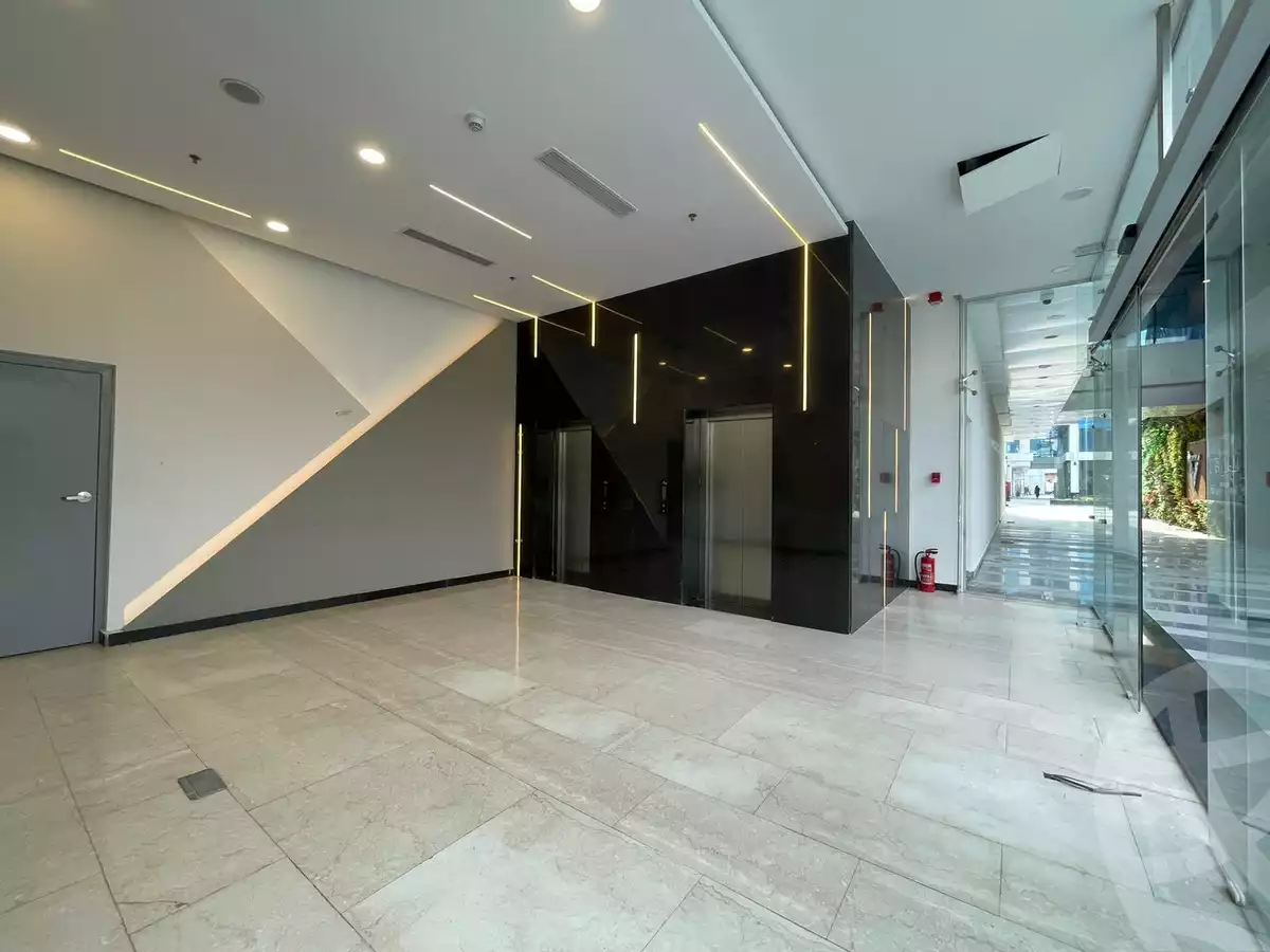 https://aqarmap.com.eg/ar/listing/6306854-for-sale-cairo-el-sheikh-zayed-city-compounds-tryfywm-zyd-nm-llttwyr
