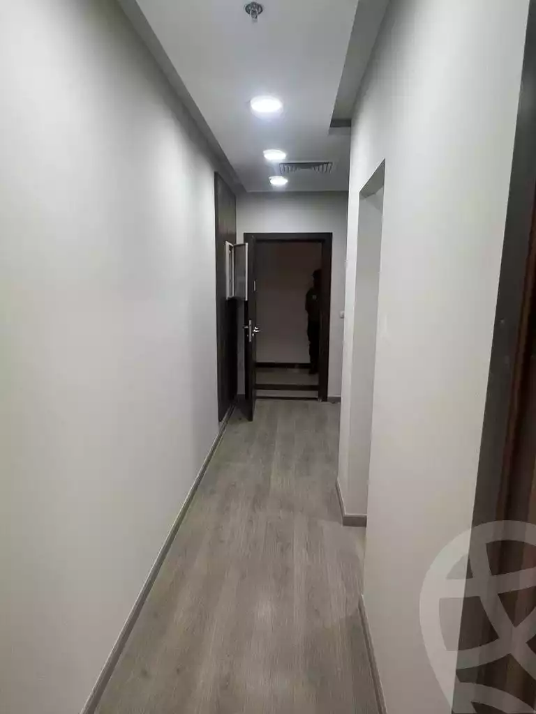 https://aqarmap.com.eg/ar/listing/6306958-for-sale-cairo-el-sheikh-zayed-city-compounds-tryfywm-zyd-nm-llttwyr
