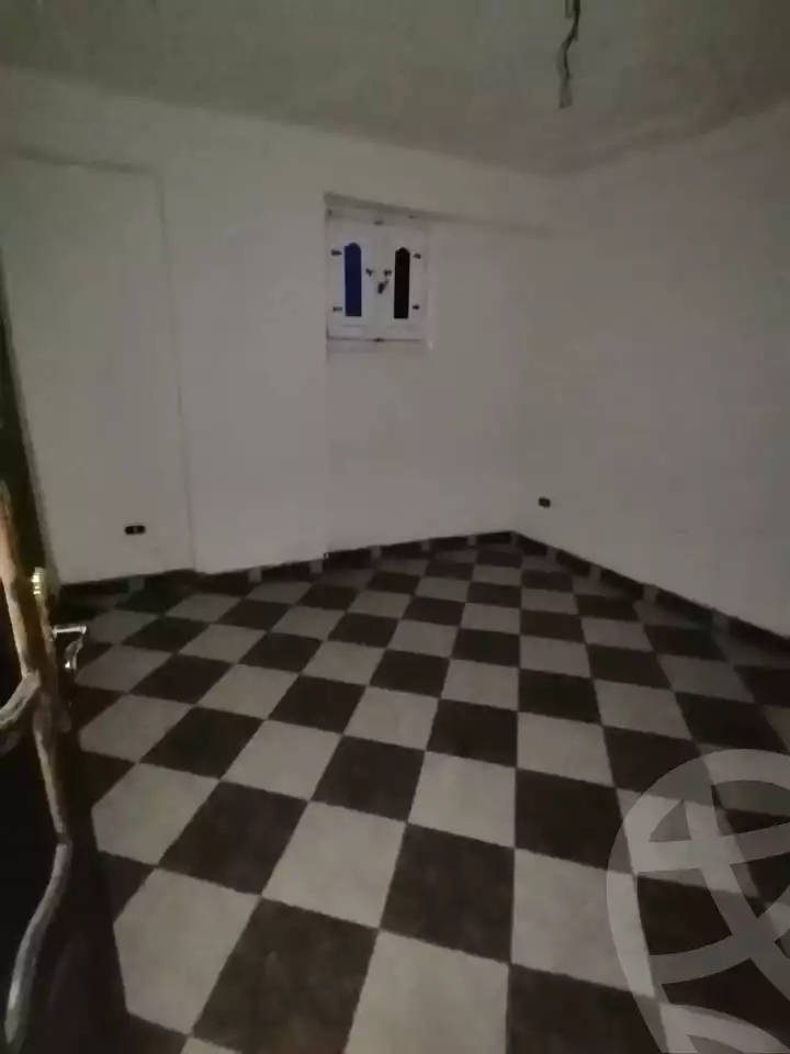 https://aqarmap.com.eg/ar/listing/6307088-for-sale-alexandria-krmwz