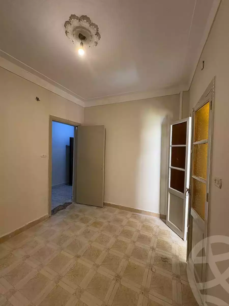 https://aqarmap.com.eg/ar/listing/6307139-for-sale-alexandria-sydy-bshr-sydy-bshr-bhry-shr-mhmwd-l-yswy