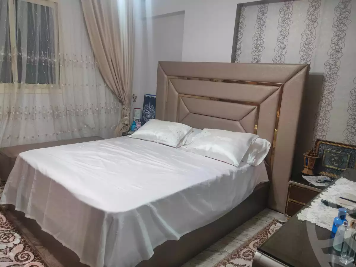 https://aqarmap.com.eg/ar/listing/6307527-for-sale-alexandria-bw-qyr-toson-st