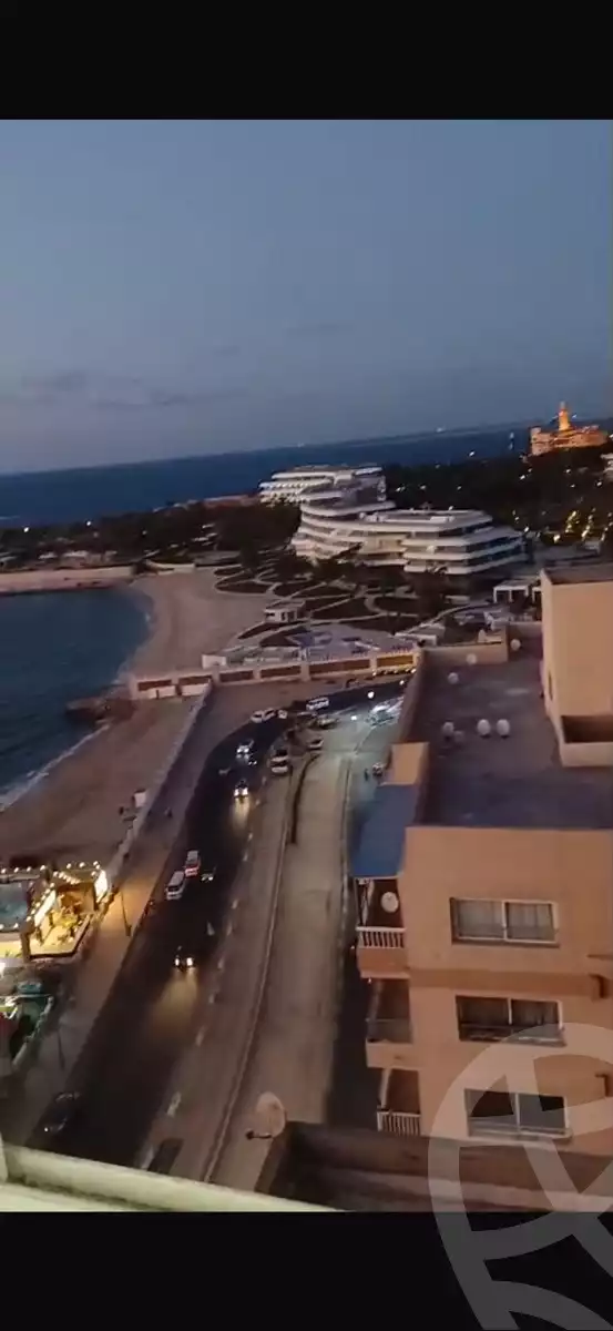 https://aqarmap.com.eg/ar/listing/6307662-for-sale-alexandria-el-montazah-el-geesh