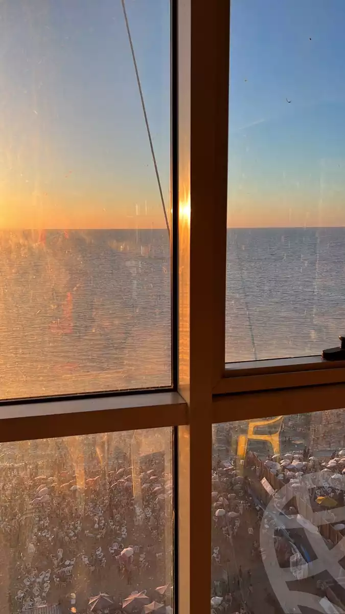 https://aqarmap.com.eg/ar/listing/6307662-for-sale-alexandria-el-montazah-el-geesh