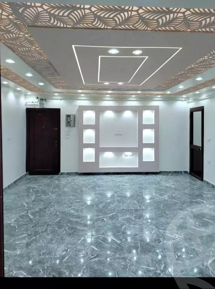 https://aqarmap.com.eg/ar/listing/6308131-for-rent-7500