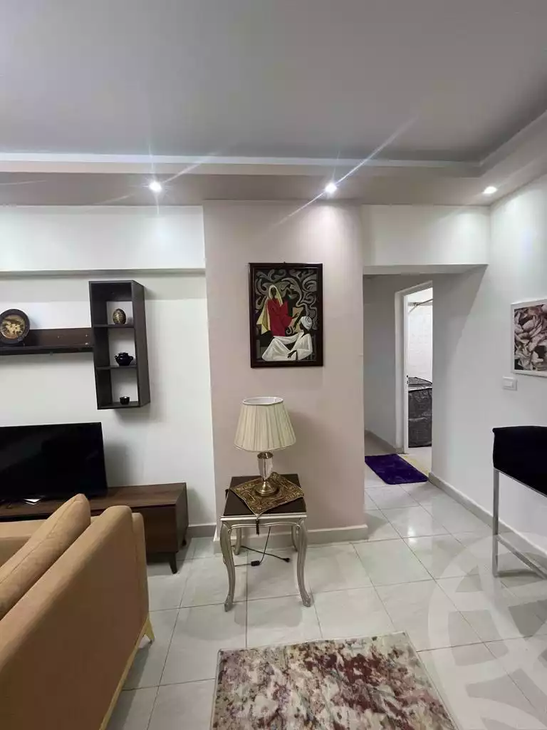 https://aqarmap.com.eg/en/listing/6309172-for-rent-cairo-new-cairo-lrhb-city-phase-1-alabnoudi-st