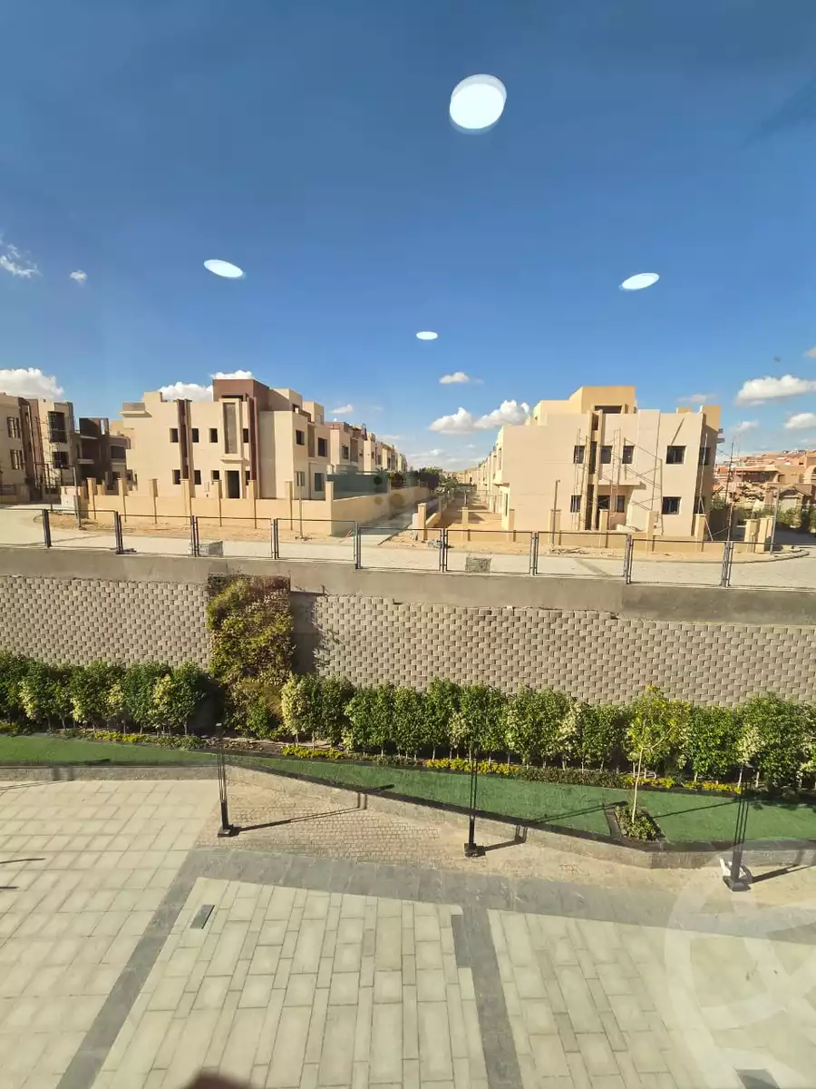 https://aqarmap.com.eg/ar/listing/6309282-for-rent-cairo-el-sheikh-zayed-city-compounds-tryfywm-zyd-nm-llttwyr