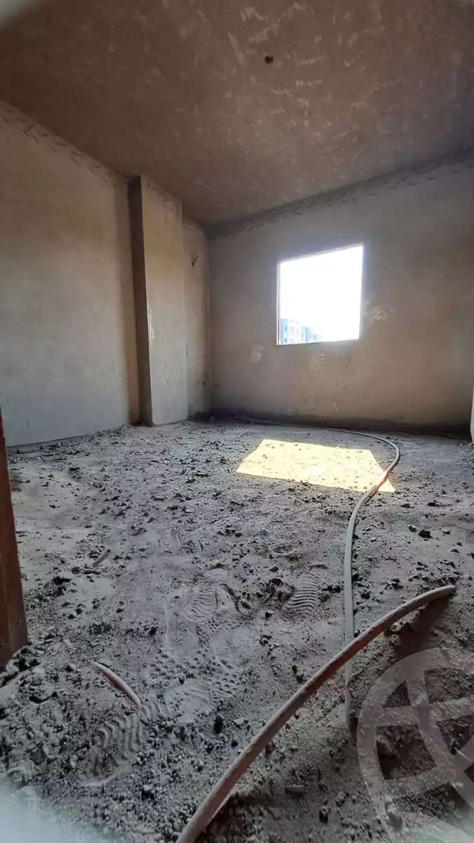 https://aqarmap.com.eg/ar/listing/6309805-for-sale-cairo-helwan-helwan-el-sharkeya-mostafa-safwat-st