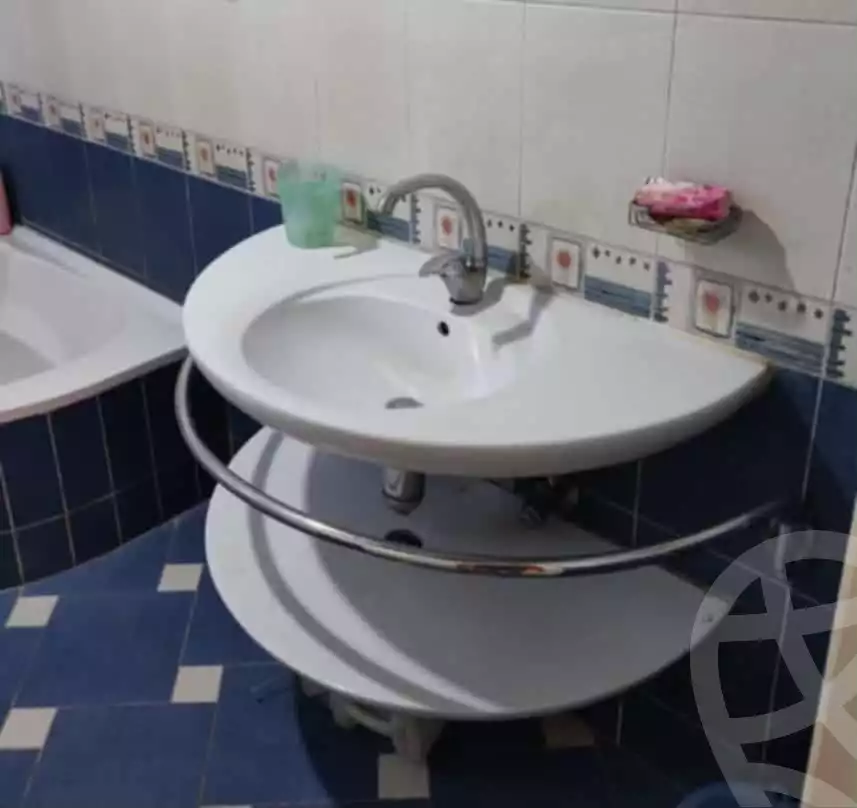 https://aqarmap.com.eg/en/listing/6309971-for-sale-cairo-shoubra-rod-el-farag-abou-el-farag-st