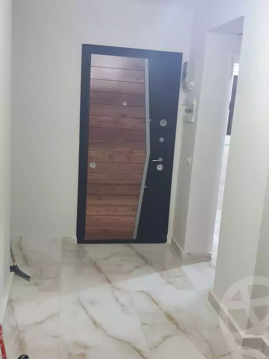 https://aqarmap.com.eg/ar/listing/6312348-for-sale-ain-elsokhna-tryq-l-yn-lskhn-lz-frn