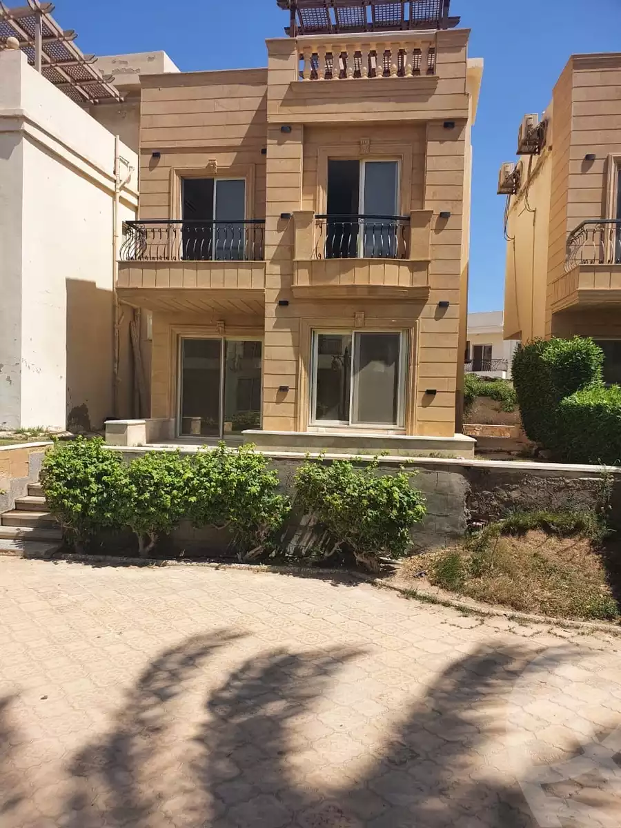 https://aqarmap.com.eg/ar/listing/6312361-for-sale-ain-elsokhna-tryq-l-yn-lskhn-lz-frn