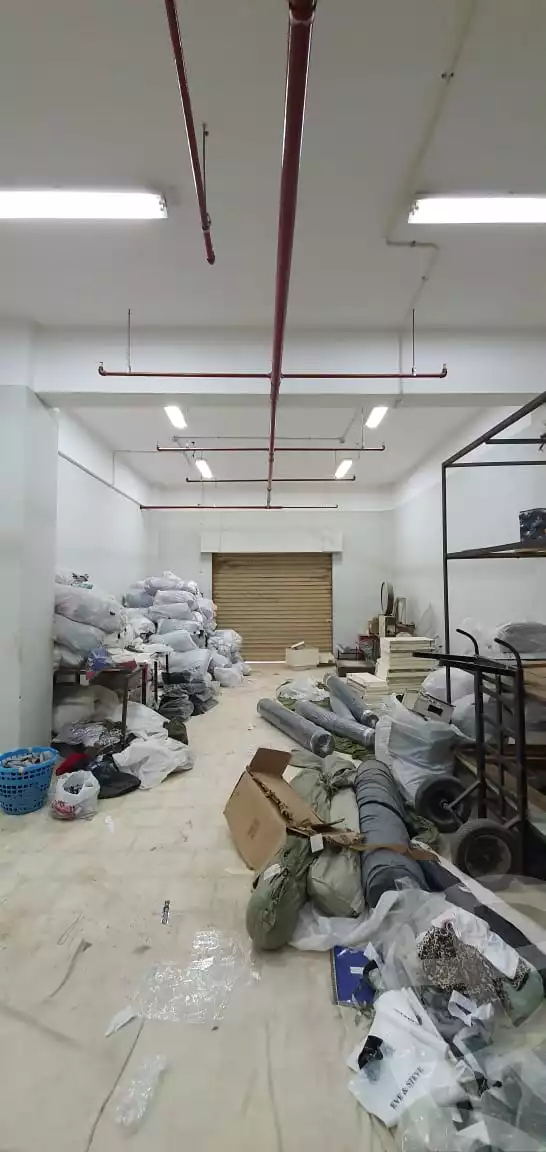 https://aqarmap.com.eg/en/listing/6312725-for-sale-cairo-el-sheikh-zayed-city-alex-cairo-desert-road-kmbwnd-fy-tryq-skndry-lshrwy