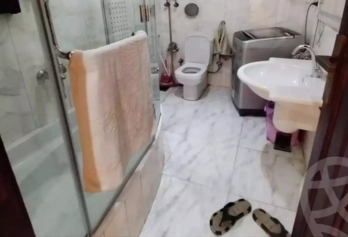 https://aqarmap.com.eg/ar/listing/6313018-for-sale-cairo-nasr-city-8th-zone-dr-hassan-el-sharef-st