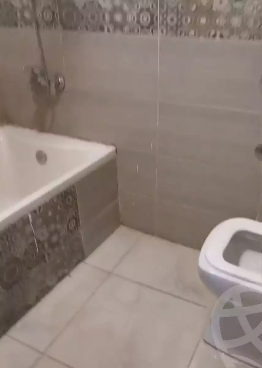 https://aqarmap.com.eg/ar/listing/6313137-for-sale-cairo-faisal-el-matbeaa-amr-ibn-al-aas-st