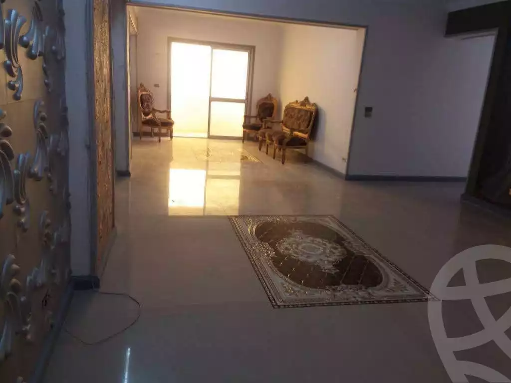 https://aqarmap.com.eg/en/listing/6313347-for-sale-cairo-el-haram-shareaa-el-haram