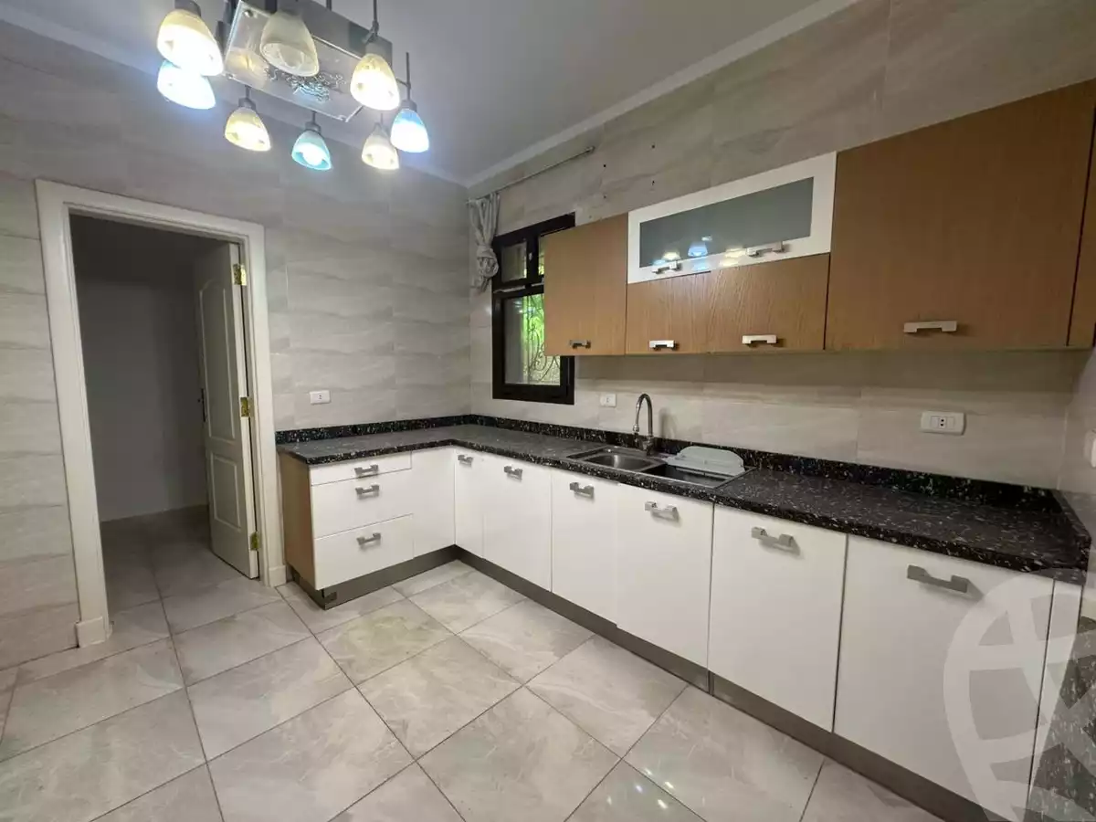 https://aqarmap.com.eg/en/listing/6313784-for-sale-cairo-el-sheikh-zayed-city-compounds-beverly-hills
