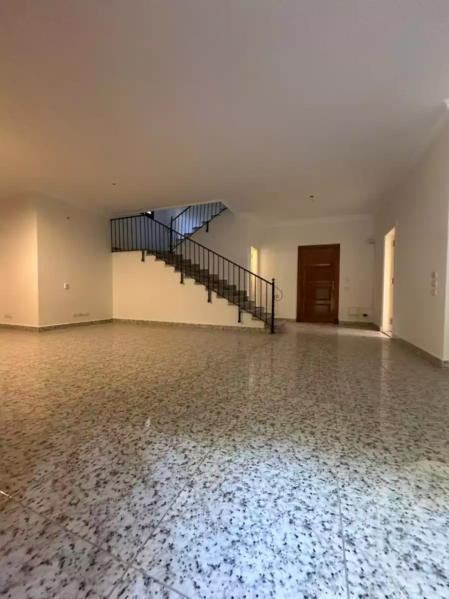 https://aqarmap.com.eg/en/listing/6313784-for-sale-cairo-el-sheikh-zayed-city-compounds-beverly-hills
