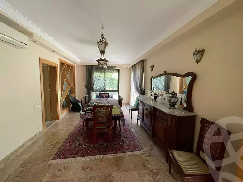 https://aqarmap.com.eg/en/listing/6314122-for-sale-cairo-el-sheikh-zayed-city-compounds-kmbwnd-wyst-twn-swdyk