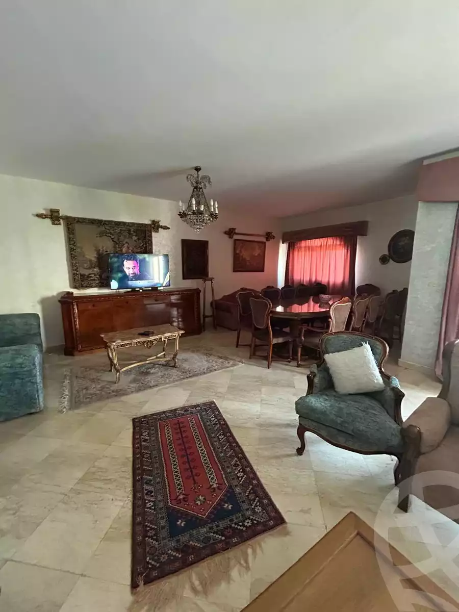 https://aqarmap.com.eg/en/listing/6314122-for-sale-cairo-el-sheikh-zayed-city-compounds-kmbwnd-wyst-twn-swdyk