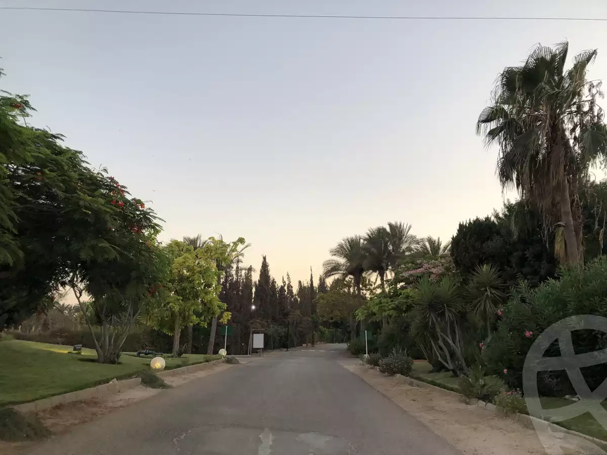 https://aqarmap.com.eg/ar/listing/6314278-for-sale-cairo-el-sheikh-zayed-city-compounds-ofok-1