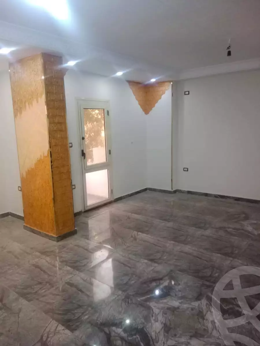https://aqarmap.com.eg/en/listing/6314515-for-sale-cairo-helwan-helwan-el-sharkeya-ryad-pasha-st