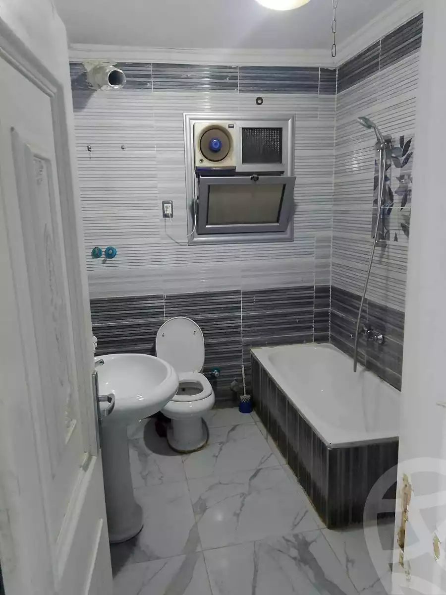 https://aqarmap.com.eg/en/listing/6314587-for-rent-cairo-ain-shams-jsr-lswys