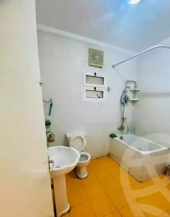 https://aqarmap.com.eg/en/listing/6314872-for-rent-cairo-el-haram-madkor