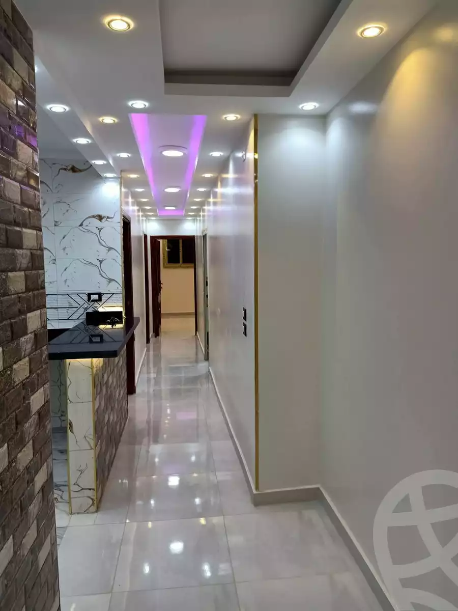 https://aqarmap.com.eg/ar/listing/6317053-for-sale-cairo-helwan-hadayek-helwan-nile-corniche-st