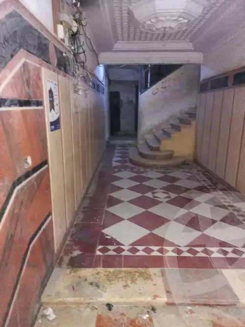 https://aqarmap.com.eg/ar/listing/6317567-for-sale-alexandria-l-jmy-el-hanouvel-kasr-al-quiri-st-1