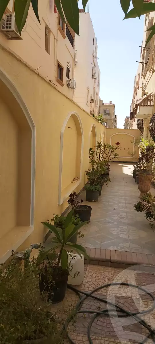 https://aqarmap.com.eg/en/listing/6317665-for-sale-cairo-new-cairo-el-ahyaa-first-neighborhood-street-1