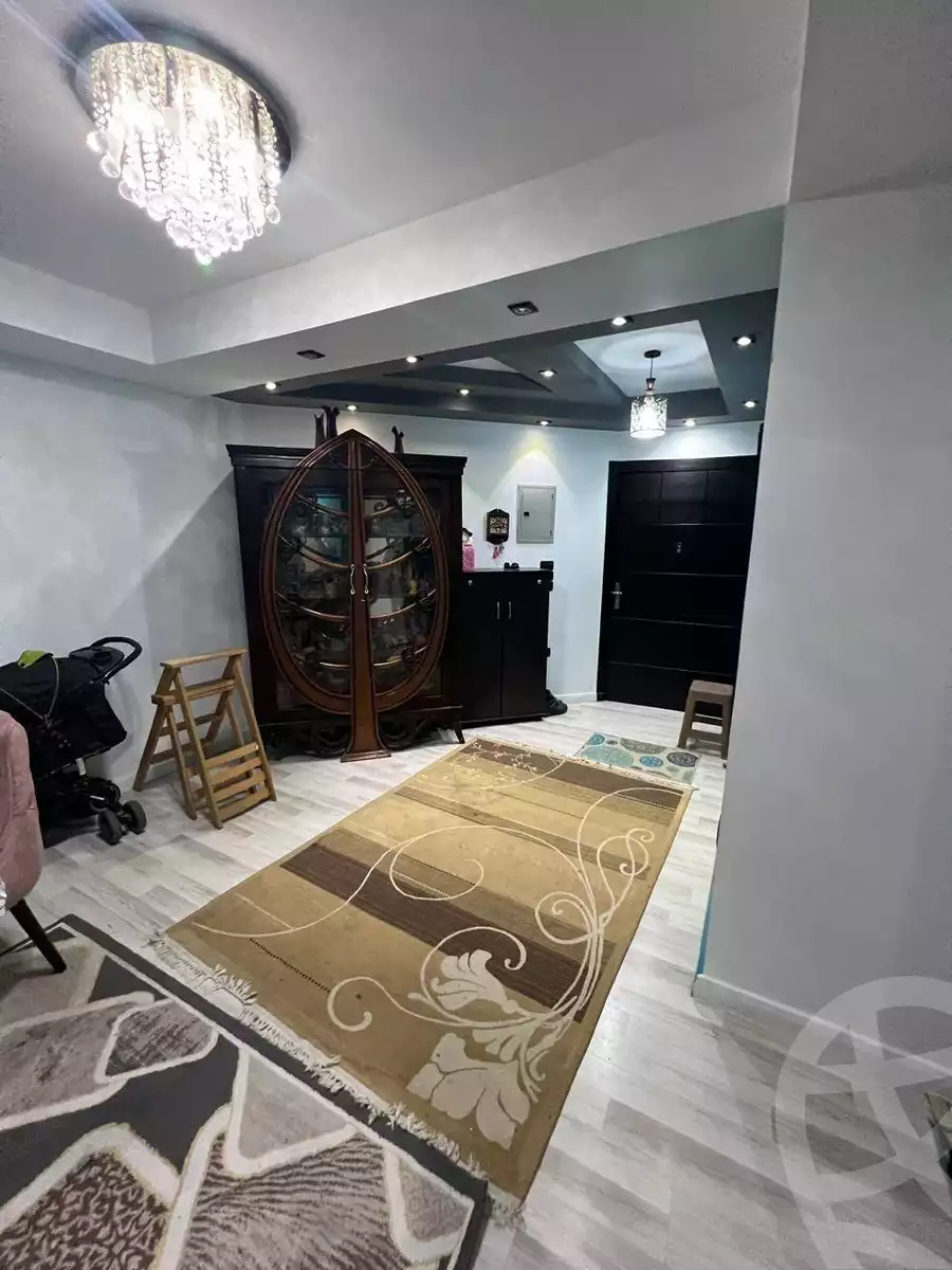 https://aqarmap.com.eg/en/listing/6318428-for-sale-cairo-helwan-helwan-el-sharkeya-abd-el-rahman-pasha-st