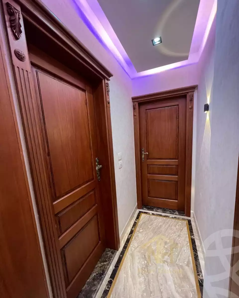 https://aqarmap.com.eg/ar/listing/6318811-for-sale-cairo-6th-of-october-el-ahyaa-neighborhood-4th-neighbourhood-2