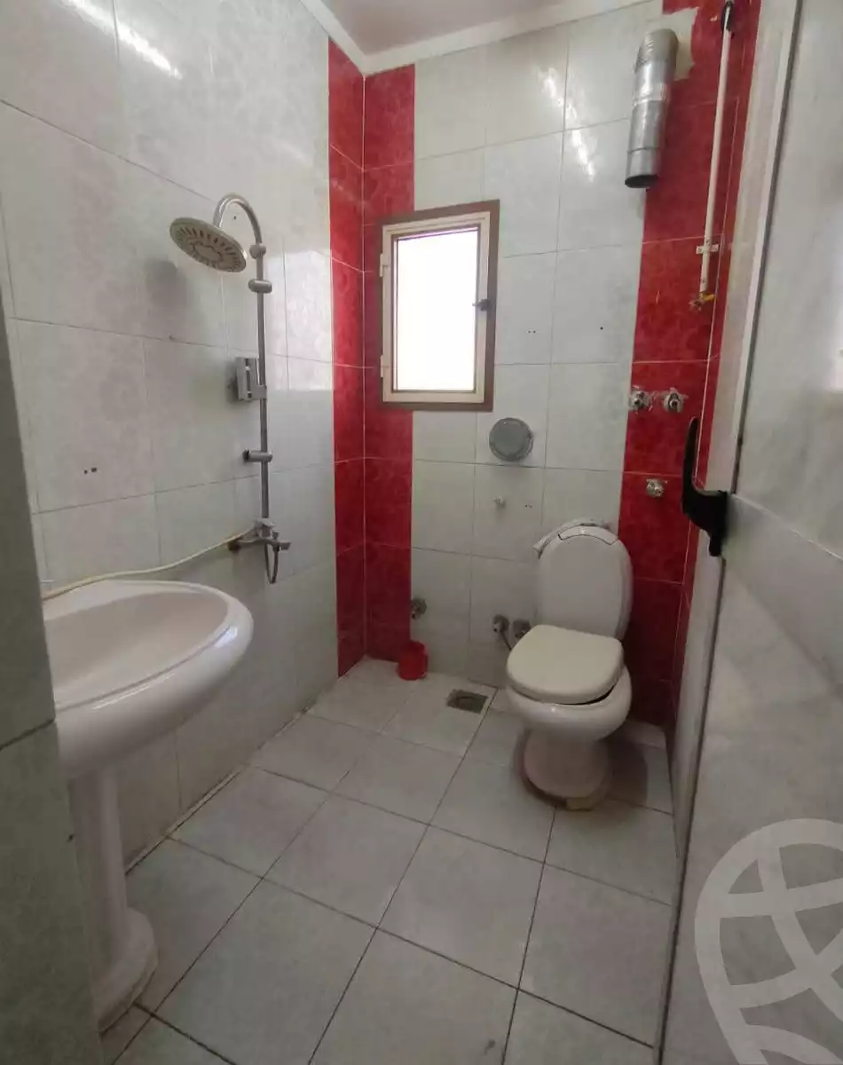 https://aqarmap.com.eg/en/listing/6318829-for-rent-qalyubia-shubra-el-khaima-om-bayoumi