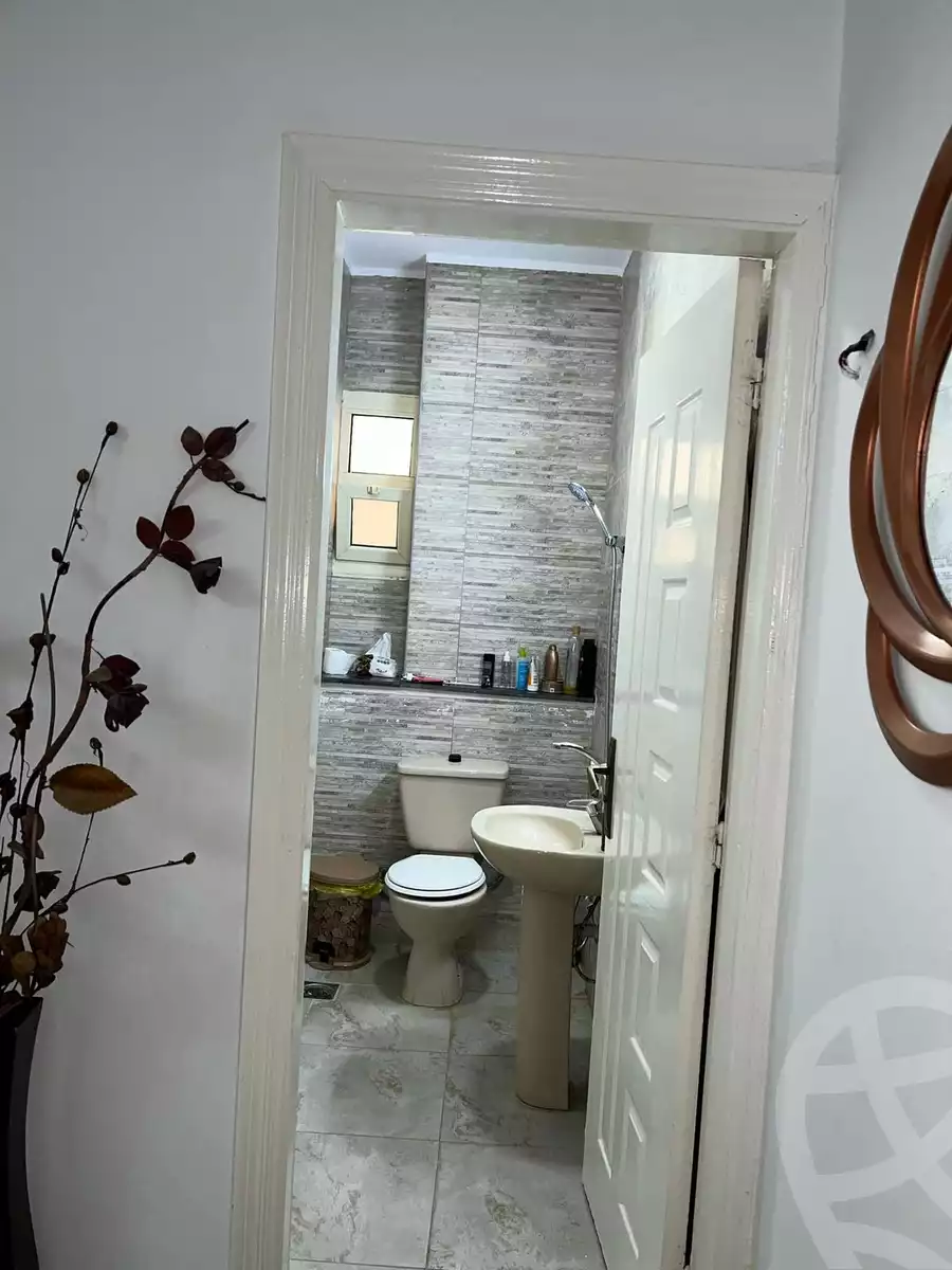 https://aqarmap.com.eg/ar/listing/6320172-for-sale-cairo-new-cairo-90th-street-90th-between-cairo-festival-city-and-mountain-view-roundabout