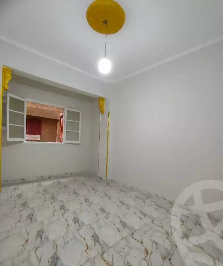 https://aqarmap.com.eg/ar/listing/6321125-for-sale-qalyubia-shubra-el-khaima-om-bayoumi