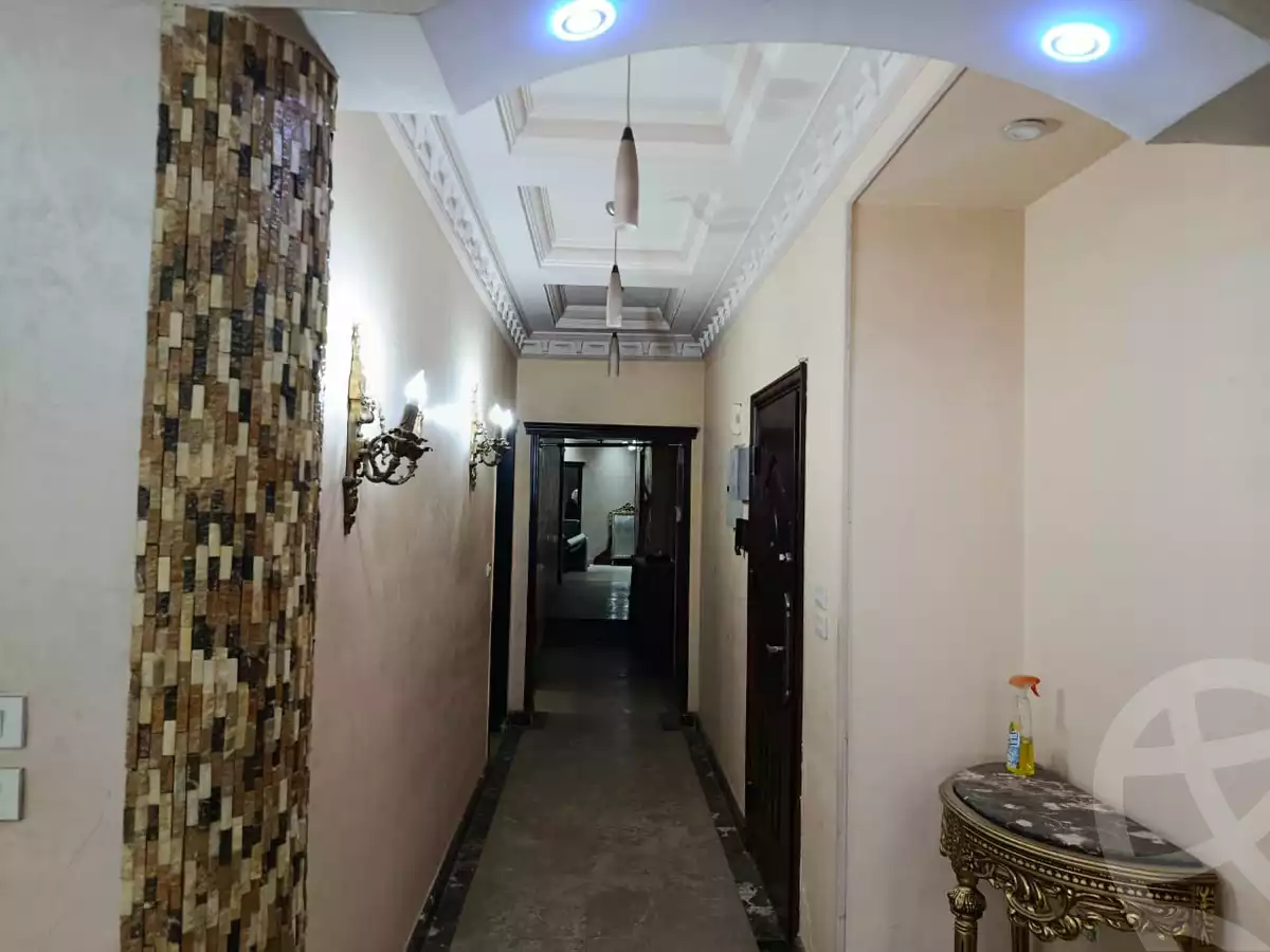 https://aqarmap.com.eg/ar/listing/6321522-for-sale-cairo-new-cairo-el-ahyaa-first-neighborhood-street-1