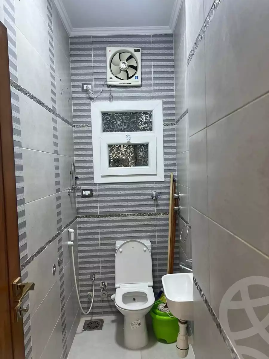 https://aqarmap.com.eg/ar/listing/6324320-for-rent-dakahlia-mansoura-el-mansoura-city-el-gomhouria-st