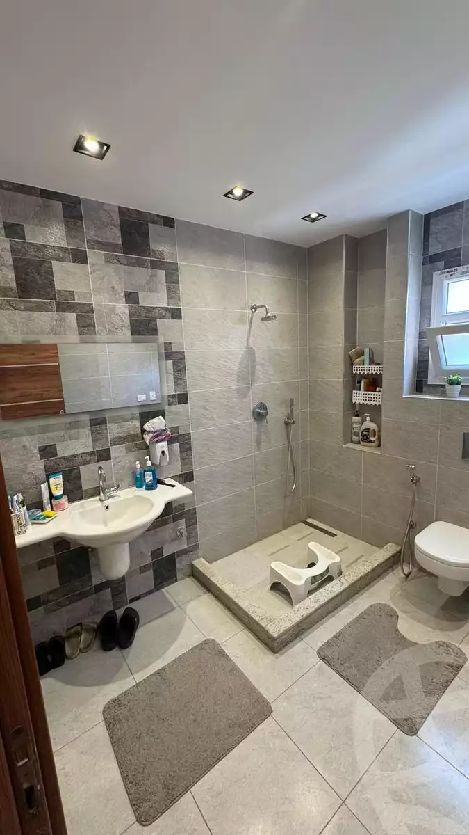 https://aqarmap.com.eg/ar/listing/6324736-for-sale-cairo-el-sheikh-zayed-city-el-hay-elsabeaa-lbstn