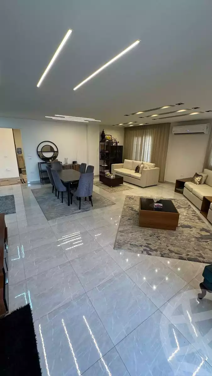 https://aqarmap.com.eg/ar/listing/6324860-for-sale-cairo-el-sheikh-zayed-city-el-hay-elsabeaa-lhy-lsb