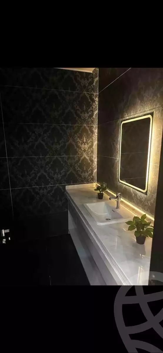 https://aqarmap.com.eg/en/listing/6325468-for-sale-cairo-el-sheikh-zayed-city-compounds-beverly-hills