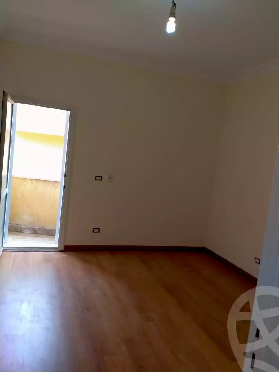 https://aqarmap.com.eg/en/listing/6326722-for-sale-cairo-el-sheikh-zayed-city-el-hay-elsabeaa-lhy-lsb