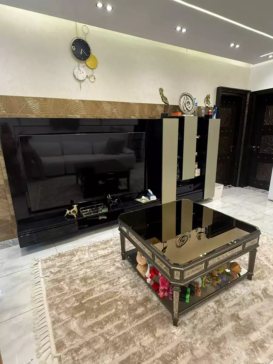 https://aqarmap.com.eg/ar/listing/6327704-for-sale-cairo-new-cairo-madinaty-lmntq-lthnyh-fylt-group-12