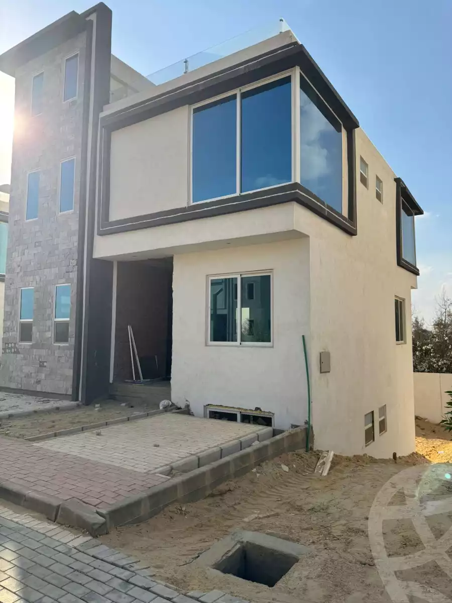 https://aqarmap.com.eg/ar/listing/6328121-for-sale-cairo-el-sheikh-zayed-city-lshykh-zyd-ljdyd-cedar-hills-compound